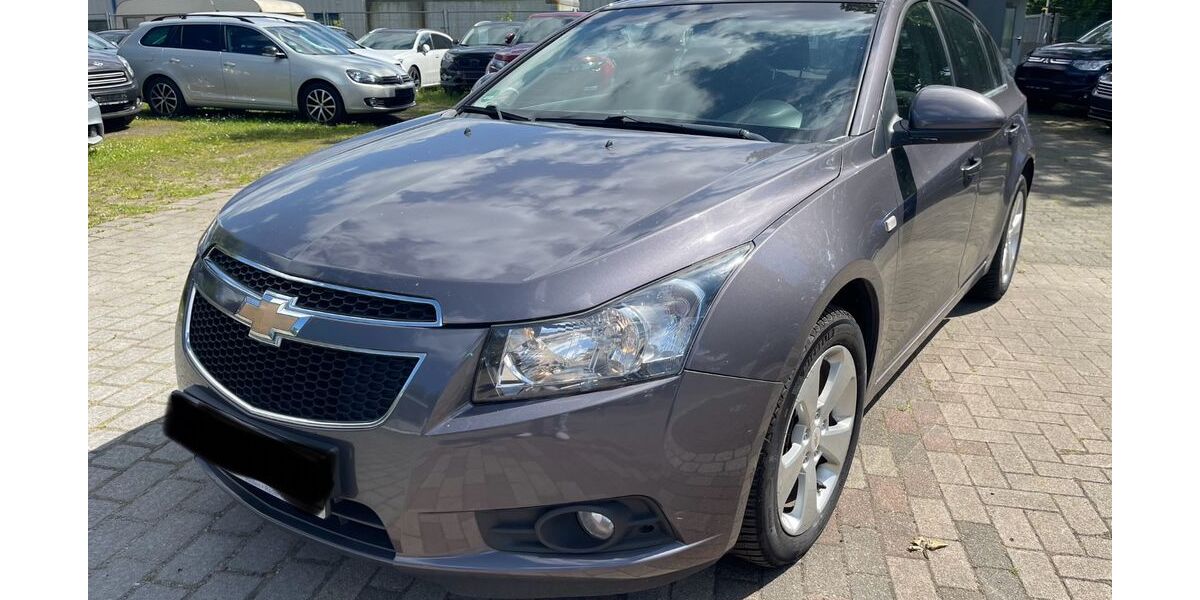 Chevrolet Cruze 177.720 km 2.490 &euro; Trappenkamp 24610