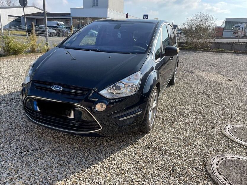 S-Max
