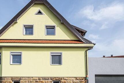 Geräumiges Haus mit großzügiger Terrassenfläche in guter Lage - Haus Furth im Wald | Angebot:24428092