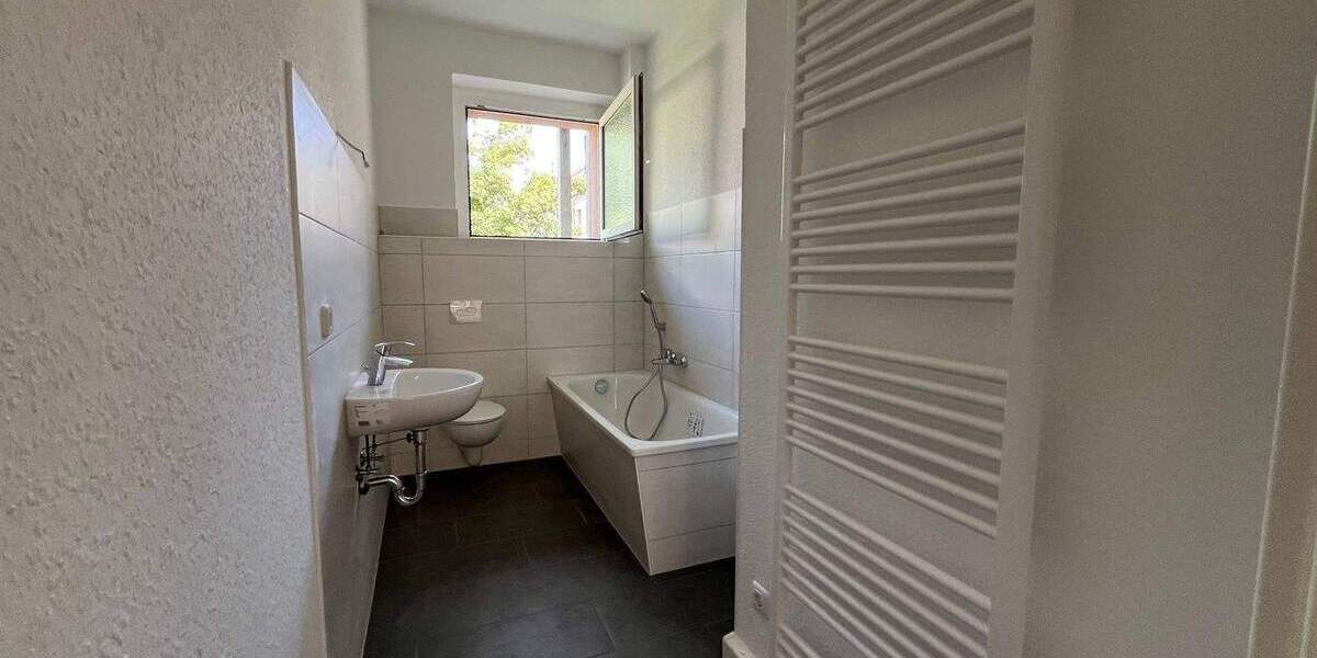 Etagenwohnung Zwickau Pölbitz - 5 Zimmer, 119 m&sup2;, 681&euro; | Angebot:24784206