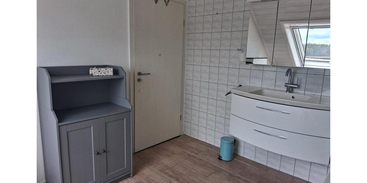 Etagenwohnung Vilseck - 2 Zimmer, 80 m&sup2;, 850&euro; | Angebot:26603770