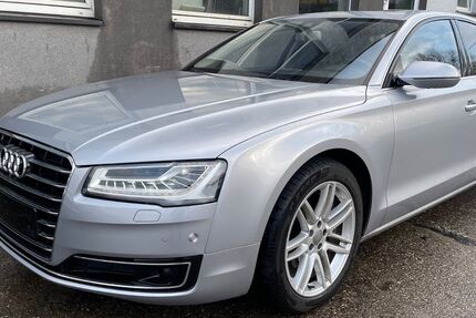 Audi A8 125.000 km 25.900 &euro; Essen 45309