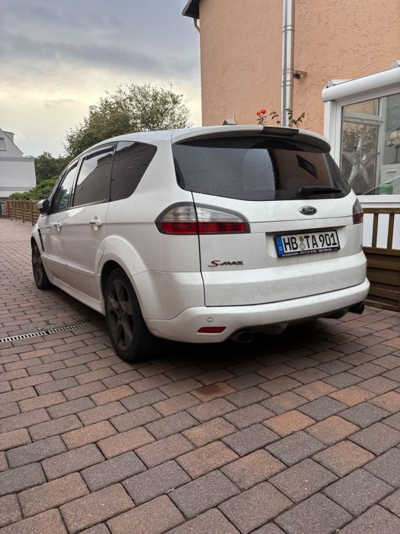 S-Max