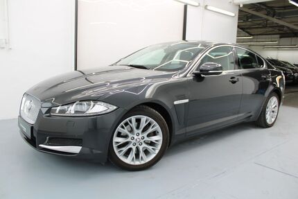 Jaguar XF 132.600 km 11.990 &euro; Düsseldorf 40233