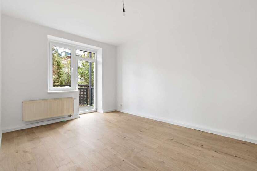 Wohnung zum Mieten in Halle 550 € 67 m²
