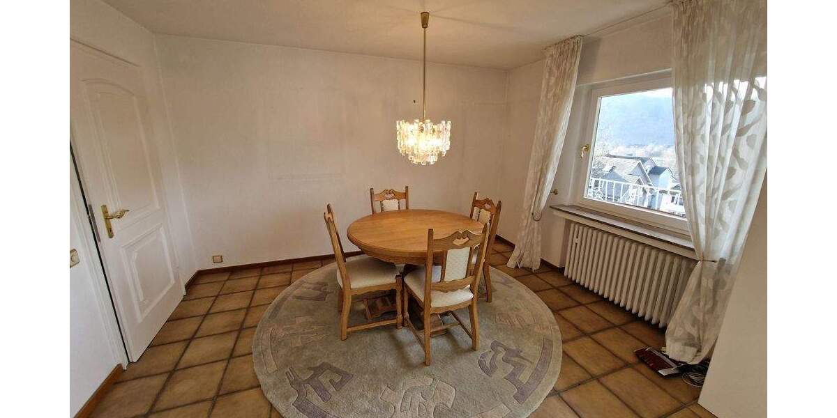 Hochwertig erbautes Einfamilienhaus in familienfreundlicher Lage von Eiserfeld! 4 zimmer