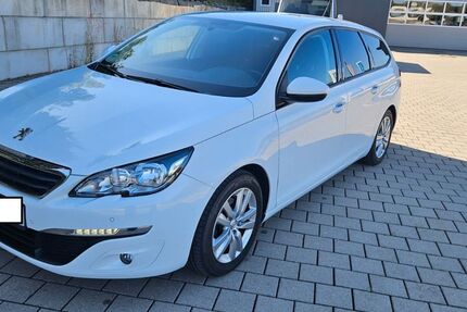 Peugeot 308 156.400 km 6.590 &euro; Hechingen 72379