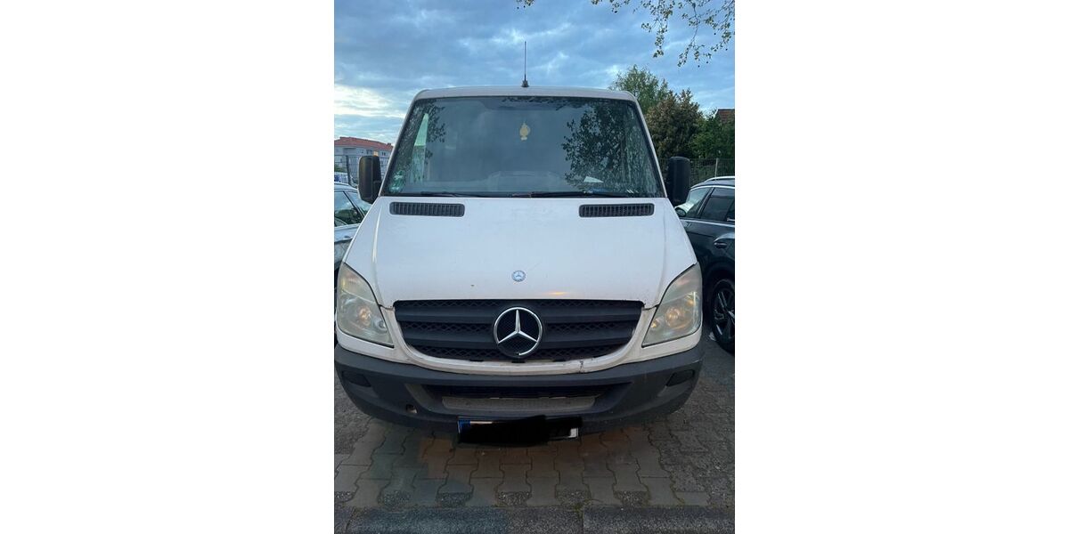 Mercedes-Benz Sprinter 300.000 km 4.500 &euro; Offenbach 63075