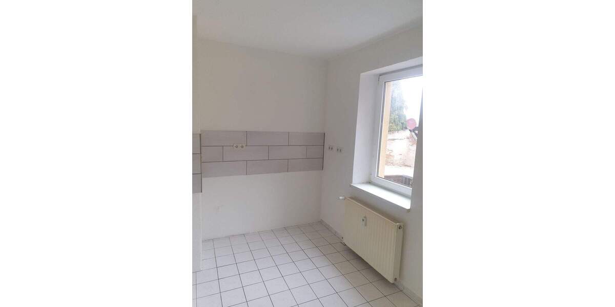 Etagenwohnung Calbe (Saale) Calbe - 1 Zimmer, 52 m&sup2;, 336&euro; | Angebot:25536129
