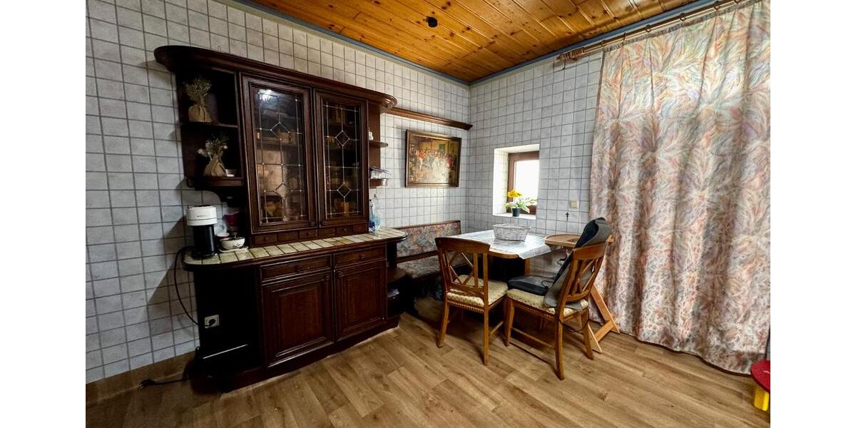 Einfamilienhaus Rehlingen-Siersburg Siersburg - 8 Zimmer, 222 m&sup2;, 299.000&euro; | Angebot:26122084