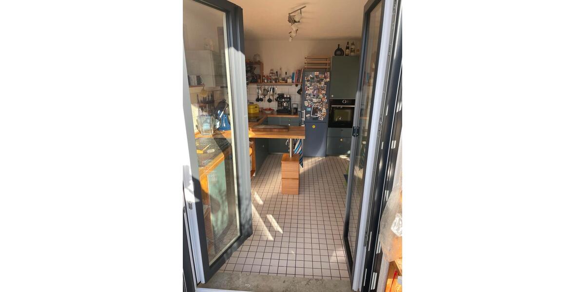 Einfamilienhaus Freiburg im Breisgau Brühl - 3 Zimmer, 120 m&sup2;, 2.400&euro; | Angebot:26125726