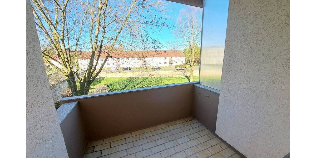 Etagenwohnung Bremerhaven Geestemünde - 3 Zimmer, 78 m&sup2;, 560&euro; | Angebot:26292750