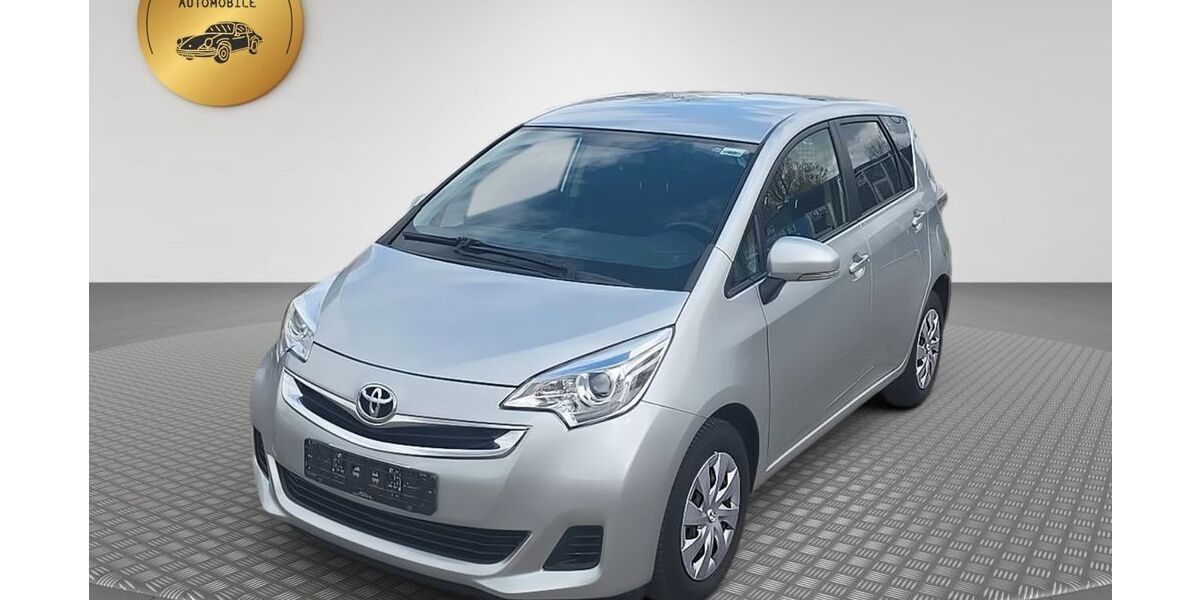 Toyota Verso-S 83.000 km 8.898 &euro; Hannover 30179