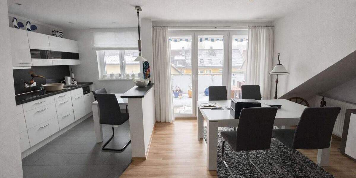 Etagenwohnung Delmenhorst Düsternort - 3 Zimmer, 90 m&sup2;, 290.000&euro; | Angebot:24877576