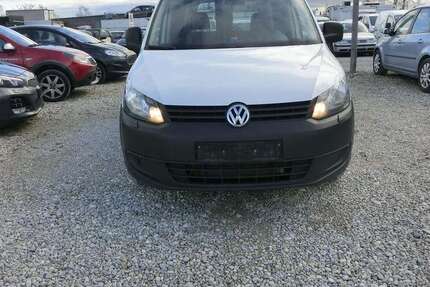 VW Caddy 115.000 km 10.300 € München 81829