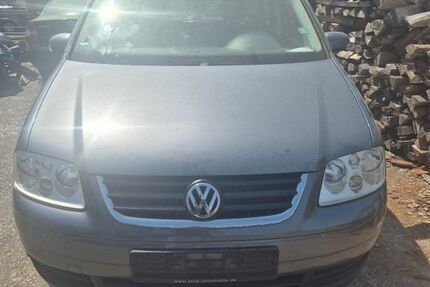VW Touran 270.000 km 1.399 &euro; Landau im der Pfalz 76829