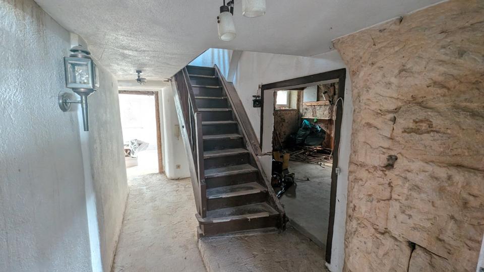 Doppelhaushälfte Schechingen - 10 Zimmer, 130 m&sup2;, 179.000&euro; | Angebot:27076169