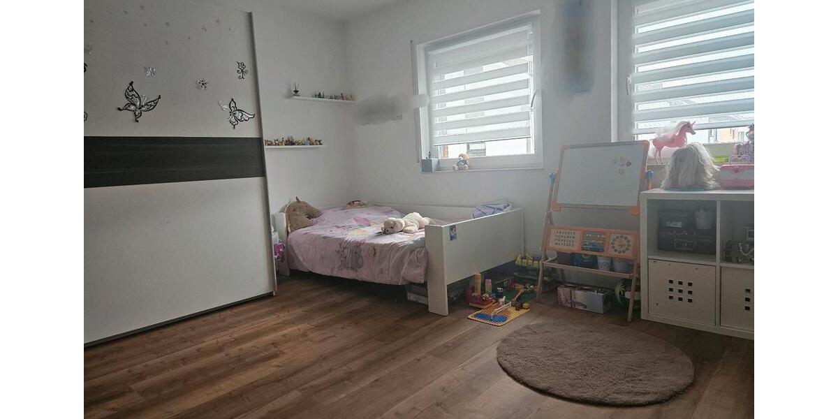 Etagenwohnung Haßloch - 7 Zimmer, 165 m&sup2;, 410.000&euro; | Angebot:26439598