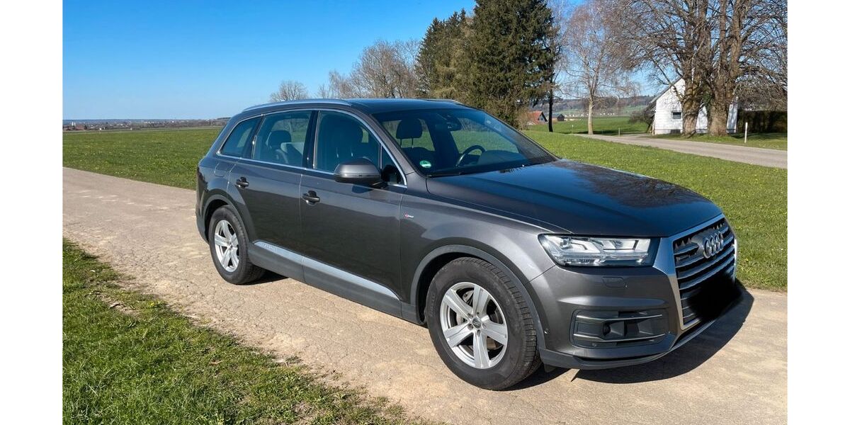 Audi Q7 140.000 km 32.000 &euro; Bad Grönenbach 87730