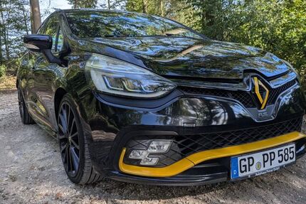 Renault Clio 149.000 km 13.400 &euro; Uhingen 73066
