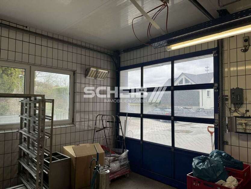 Halle in Frankenhardt 1.300.000 € 2000 m²