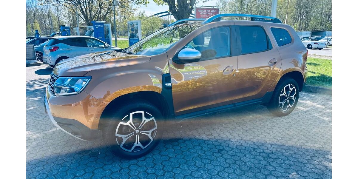 Dacia Duster 81.000 km 12.500 &euro; Zwickau 08056