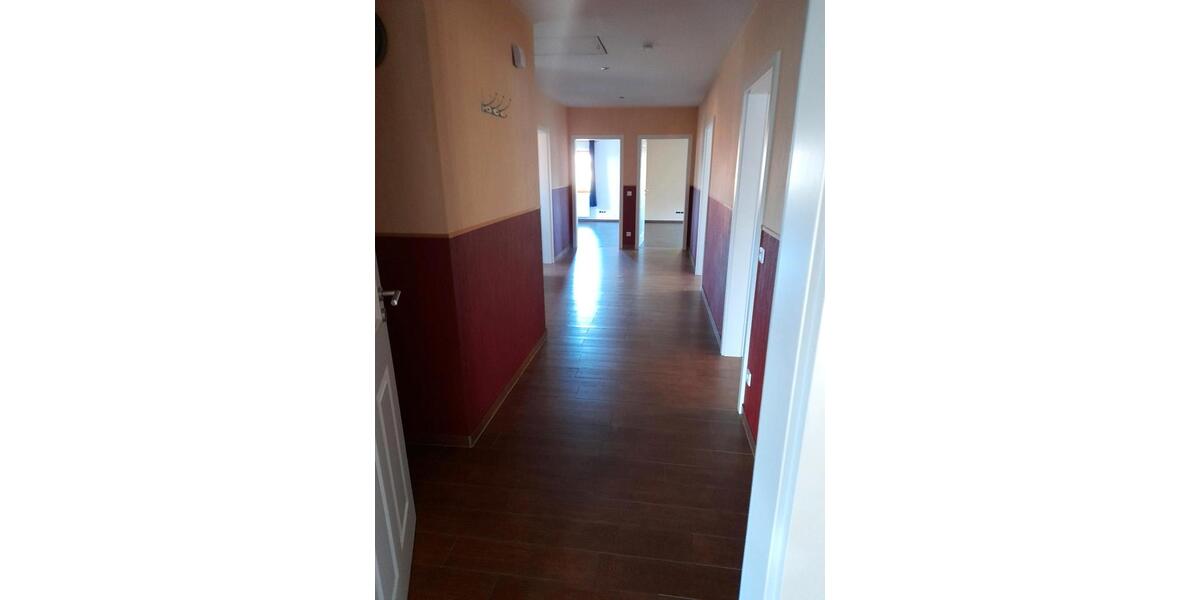 Dachgeschoßwohnung Eystrup - 5 Zimmer, 178 m&sup2;, 1.300&euro; | Angebot:25172492