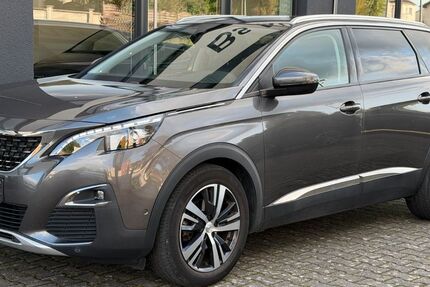 Peugeot 5008 108.000 km 12.900 &euro; Gelnhausen - Roth 63571