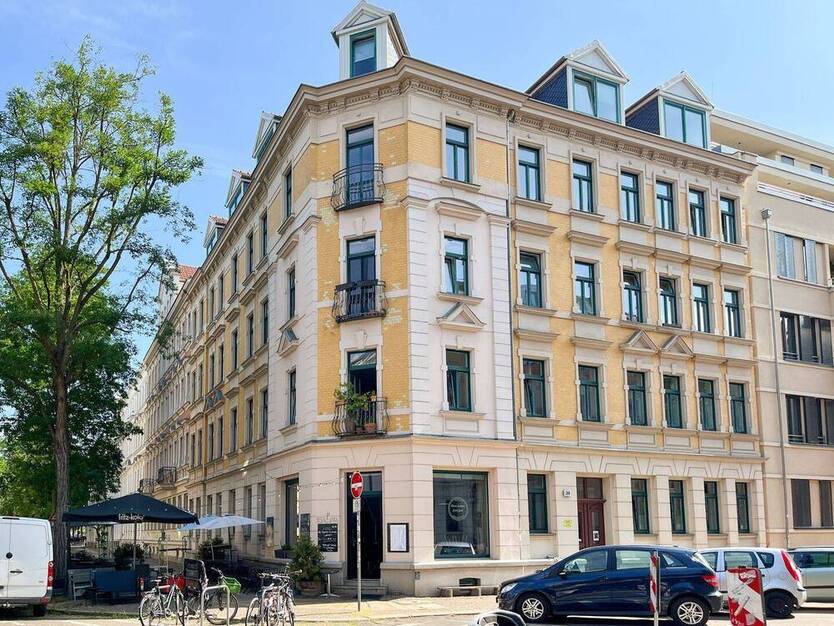Freie AltbauWohnung in Bestlage (Schleußig)! 2-Zimmer-Wohnung mit kleinem Balkon