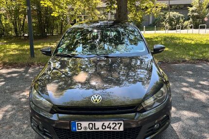 VW Scirocco 149.400 km 11.000 &euro; Berlin 12109