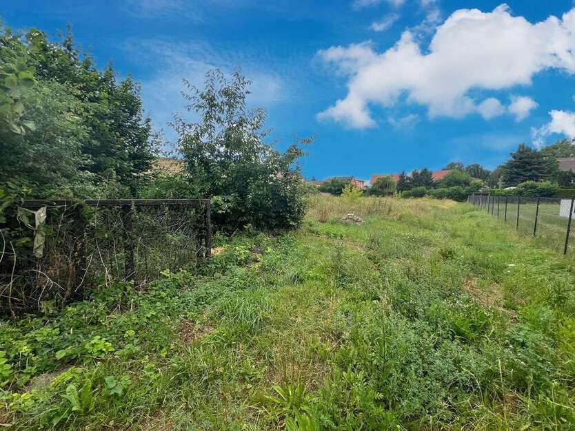 Grundstück zu verkaufen in Wiedemar 160.800 € 1005 m²