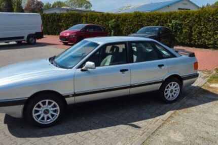 Audi 90 171.000 km 7.500 &euro; Weener 26826