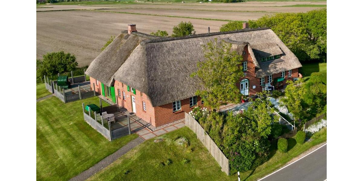 Mehrfamilienhaus, Wohnhaus Pellworm - 12 Zimmer, 350 m&sup2;, 1.390.000&euro; | Angebot:20561730