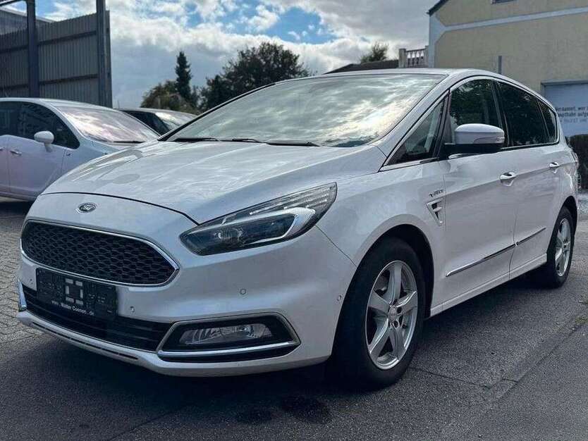 S-Max