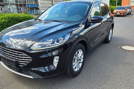 Ford Kuga 2.500 km 20.599 &euro; Chemnitz 09116