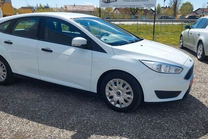 Ford Focus 186.000 km 3.790 &euro; Pocking 94060