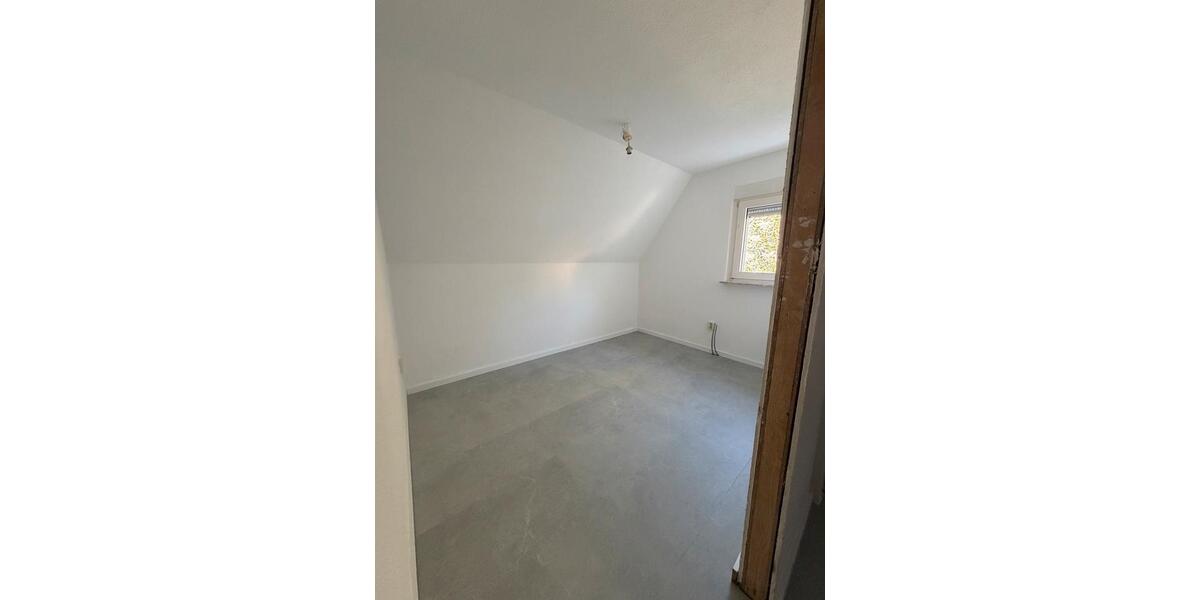 Einfamilienhaus Siegen Weidenau - 6 Zimmer, 120 m&sup2;, 349.000&euro; | Angebot:27079178