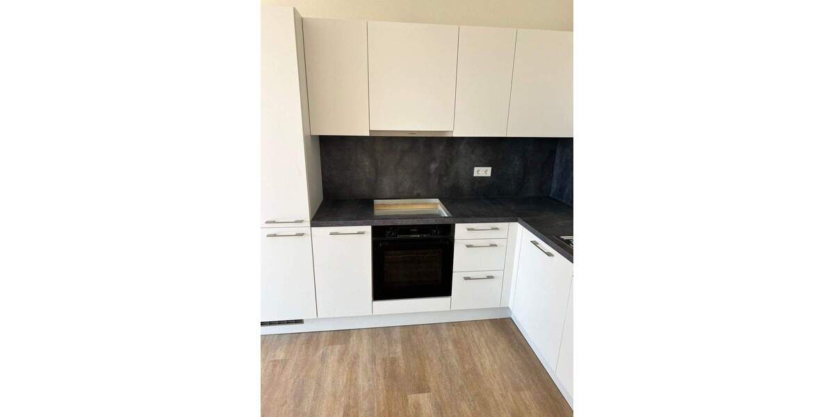 Etagenwohnung Frankfurt am Main Schwanheim - 4 Zimmer, 115 m&sup2;, 1.799&euro; | Angebot:25777437