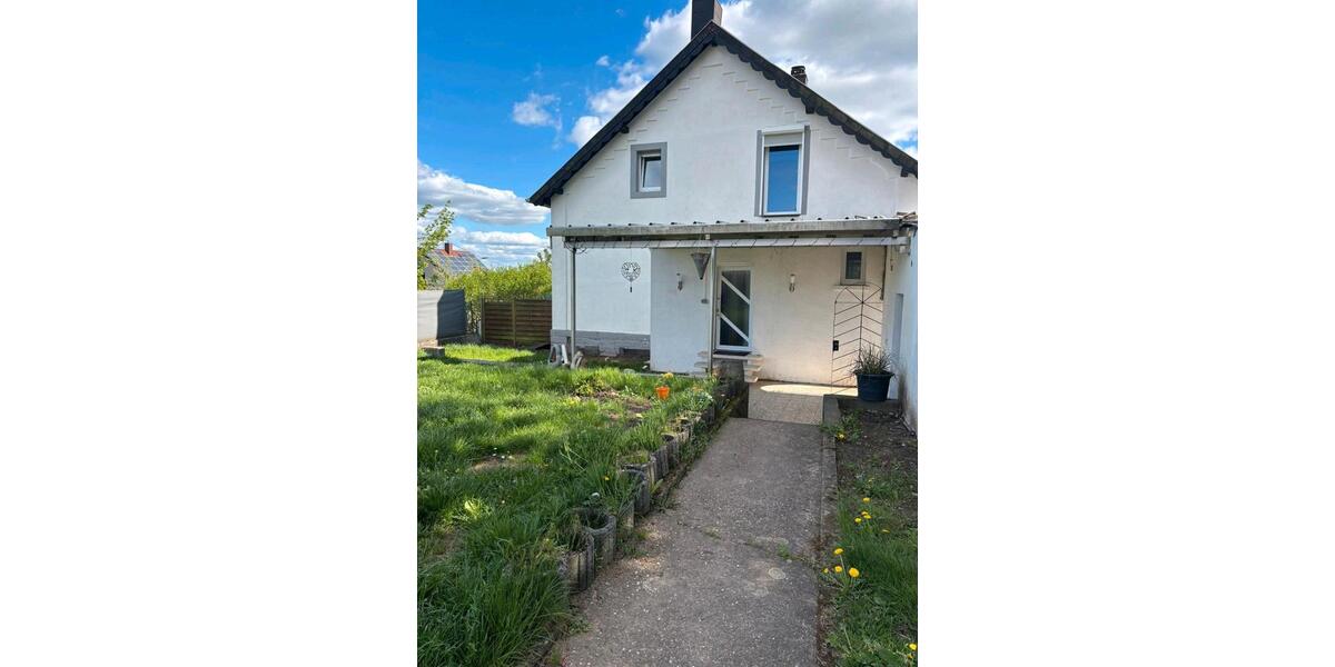 Maisonettenwohnung Bexbach - 4 Zimmer, 115 m&sup2;, 1.100&euro; | Angebot:26325877