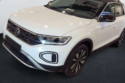 VW T-Roc 8.341 km 28.980 &euro; Fürth 90763