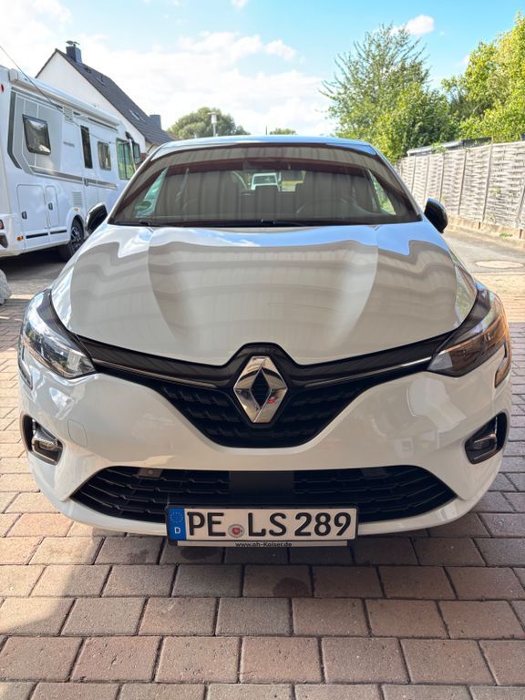 Clio
