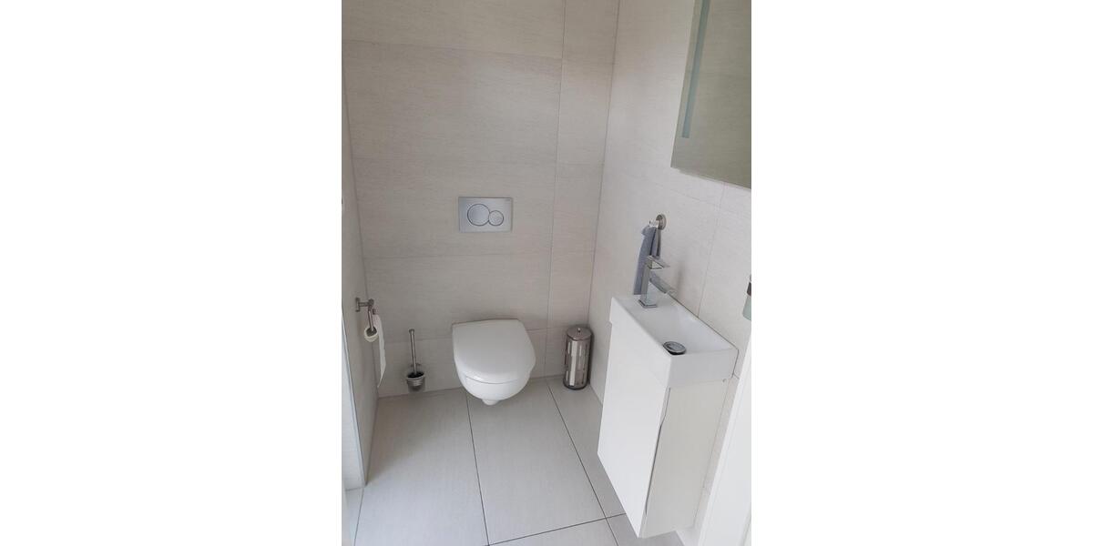 Einfamilienhaus Dreieich - 9 Zimmer, 300 m&sup2;, 4.390&euro; | Angebot:26336525