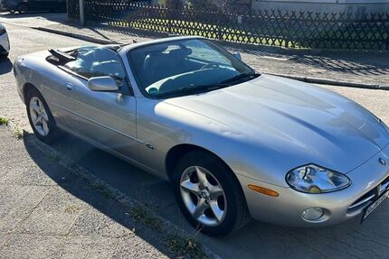 Jaguar XK8 245.000 km 8.700 &euro; Berlin 13599