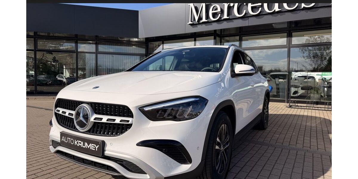 Mercedes-Benz GLA 180 3.100 km 41.800 &euro; Magdeburg 39120