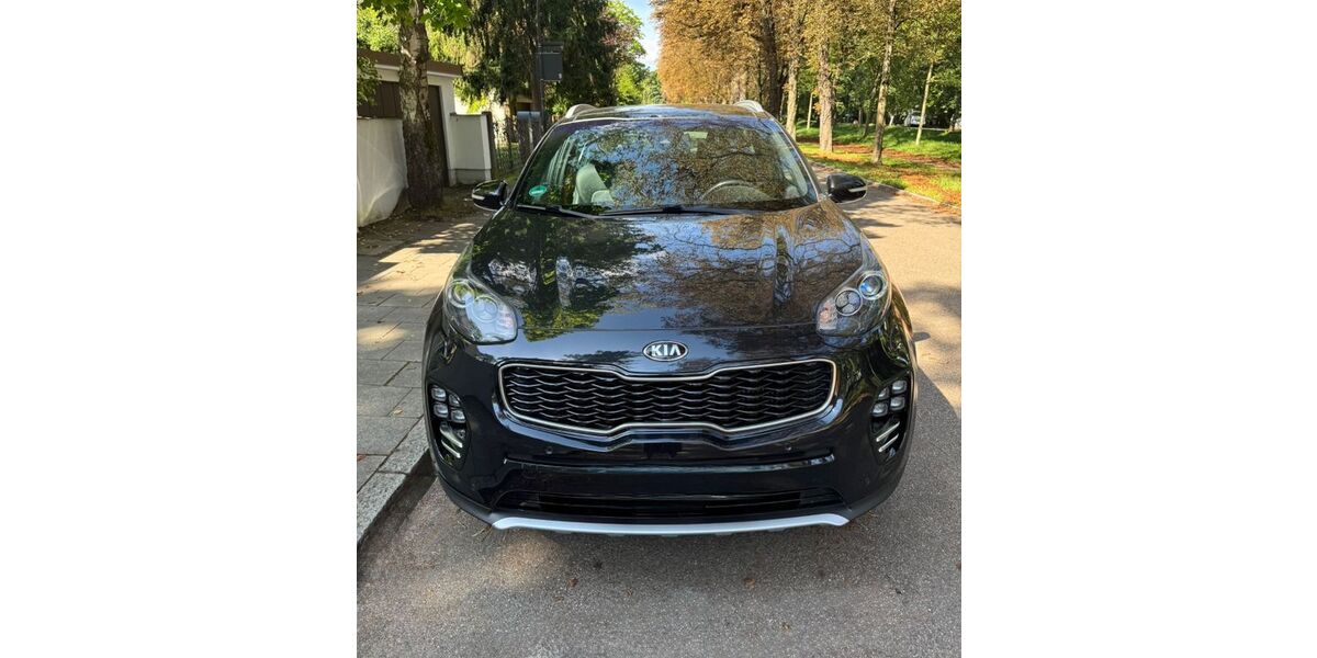 Kia Sportage 93.000 km 16.750 &euro; München 81247