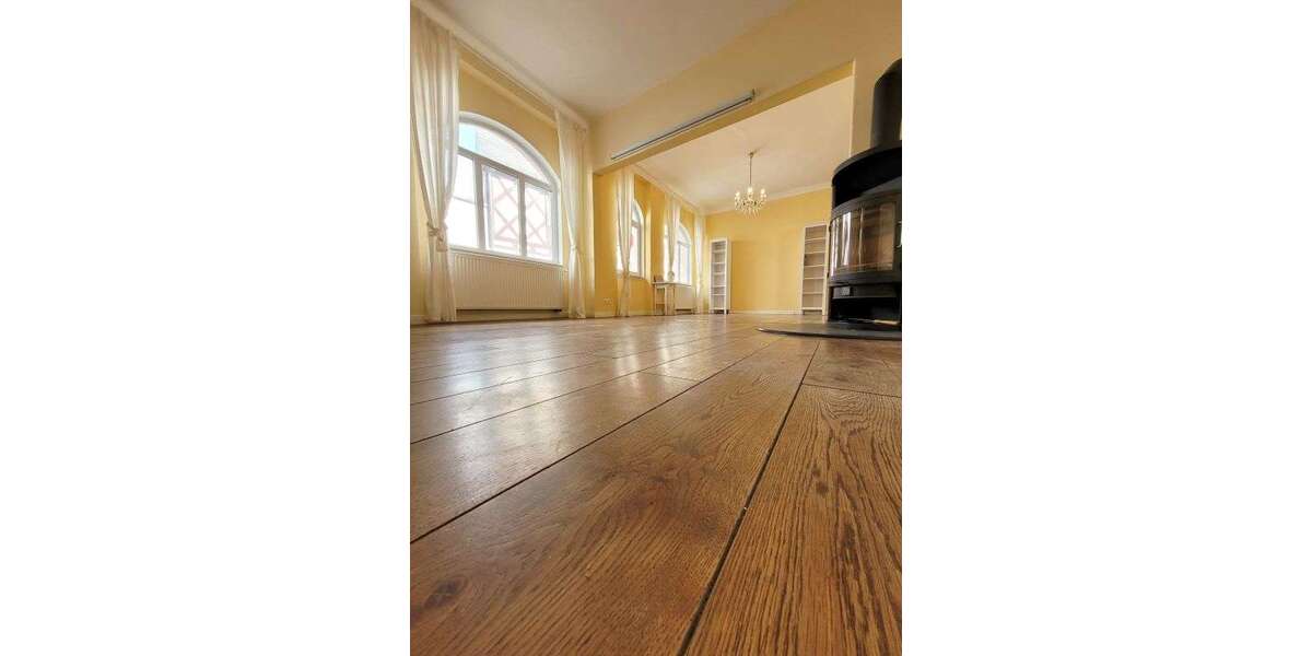 Haus zum Mieten in Eltville 3.300 € 265 m² 8 zimmer