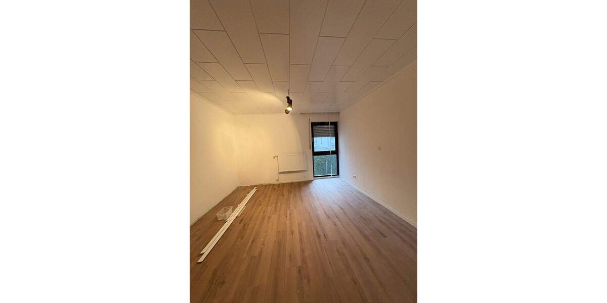 Etagenwohnung Gladbeck Mitte - 3 Zimmer, 94 m&sup2;, 900&euro; | Angebot:25302220