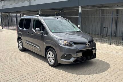 Toyota Proace City 105.000 km 16.490 &euro; Steinfurt 48565