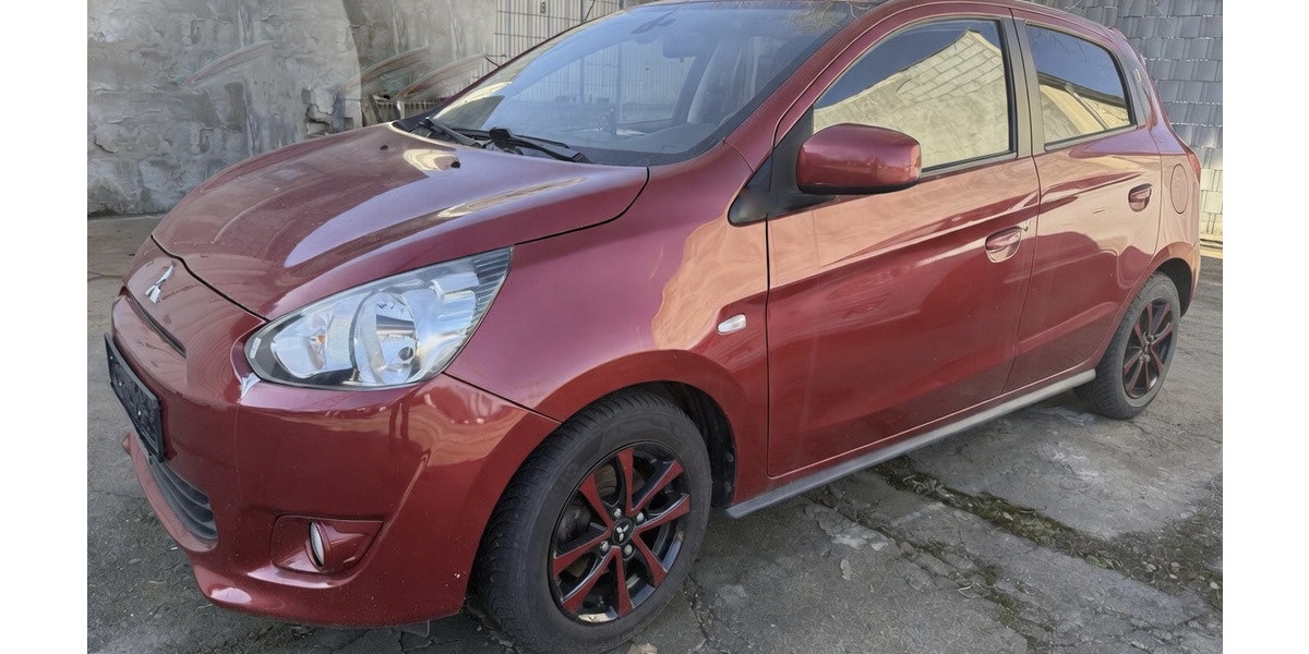 Mitsubishi Space Star 1,2 Diamant Edition+ 1.Hd Sitzhz. Kli 99.860 km 5.800 &euro; Berlin 10247