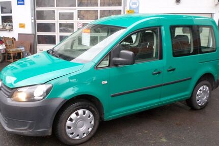 VW Caddy 143.000 km 12.990 &euro; Rengersbrunn 97778